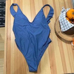 NWT Aerie Ruffle Back One Piece Swimsuit blue